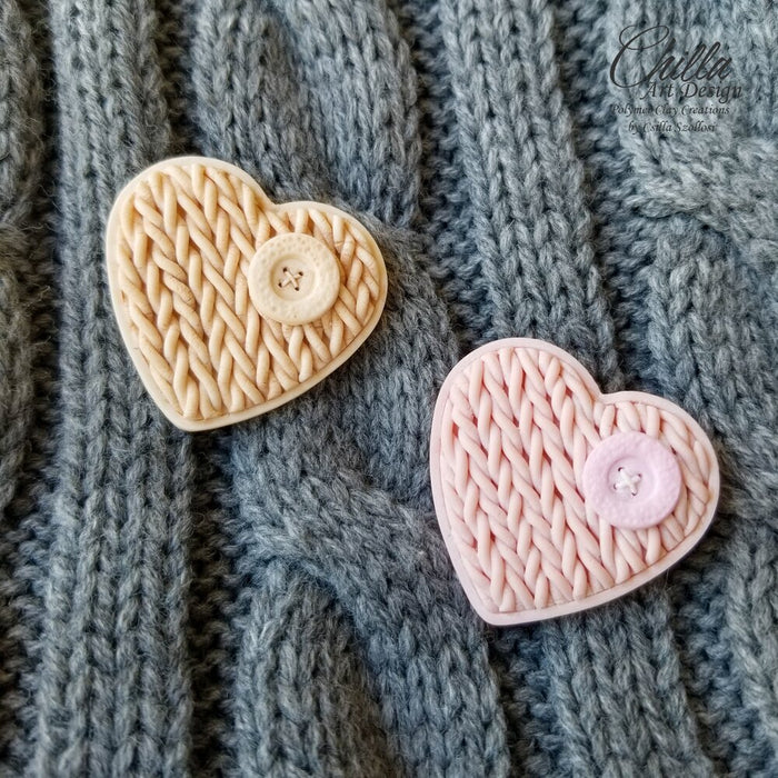 Knitted Heart Pin
