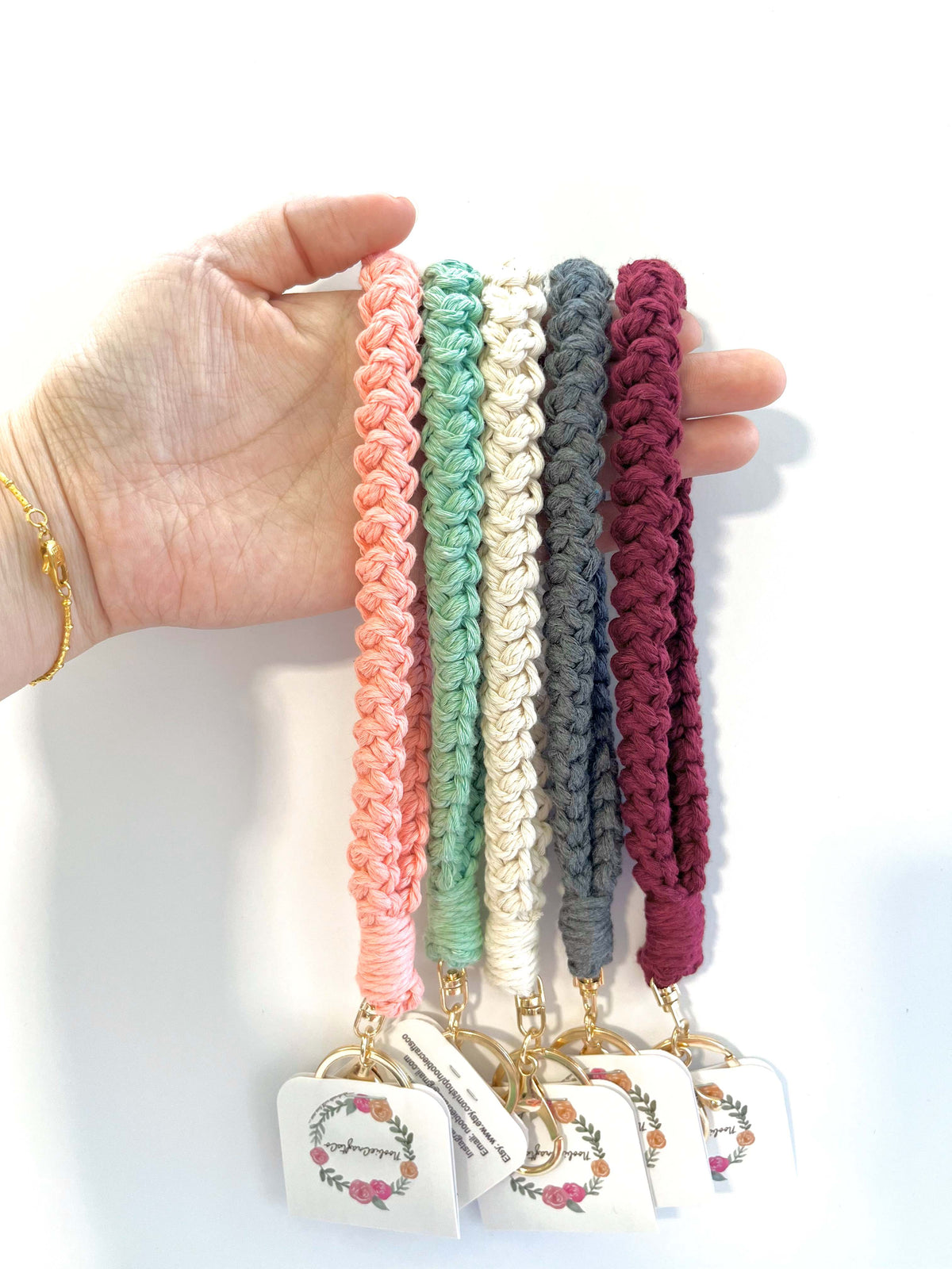 ハンドメイドアクセサリー Noobie-Crafts-Co-Wristlet-