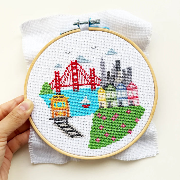 San Francisco - DIY Cross Stitch Kit