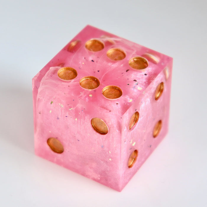 Handmade 27mm Resin D6