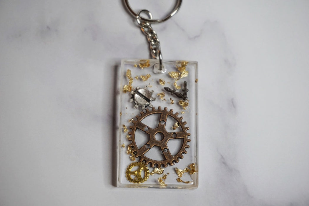gear keychain Steampunk/Gears Resin Keychains — San José Made