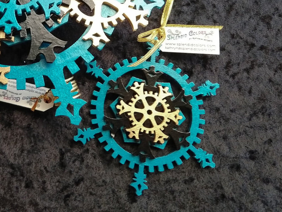 5-inch Teal and Black Ornament