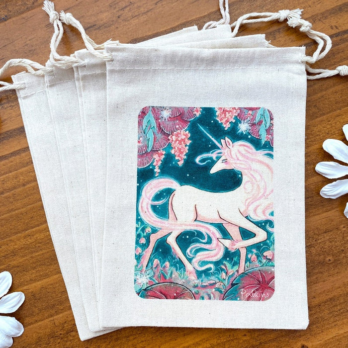 Canvas Drawstring Bags - Unicorn - (looking left green background)