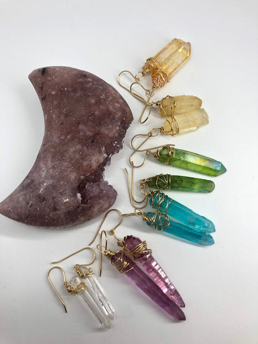 Handmade Crystals Earrings / Dyed Crystals Earrings