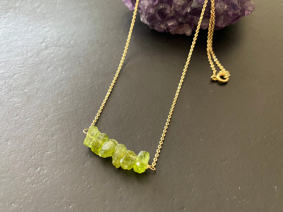 August birthday gift, Peridot necklace, raw gemstone necklace, gifts for her, 14k gold filled chain, Minimalist Jewelry