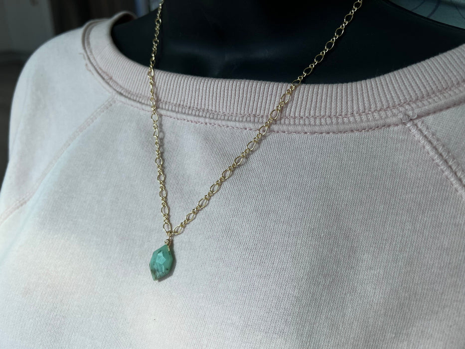 Peruvian opal pendant , gifts for her, layering necklace, 18k gold chain, natural stone pendant