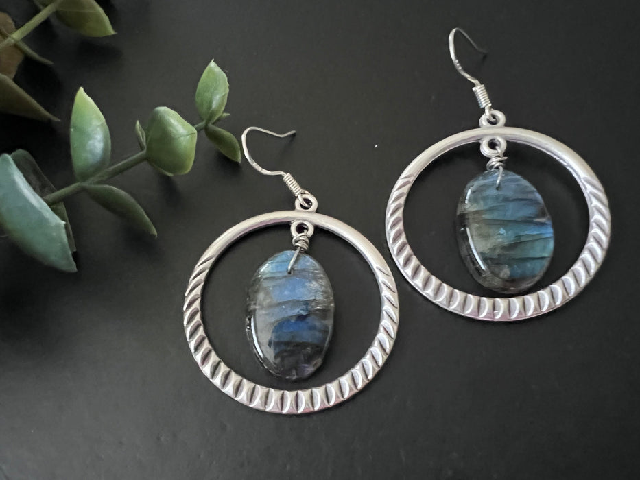 Statement earrings/ Boho earrings / antique silver metal earrings/ labradorite earrings