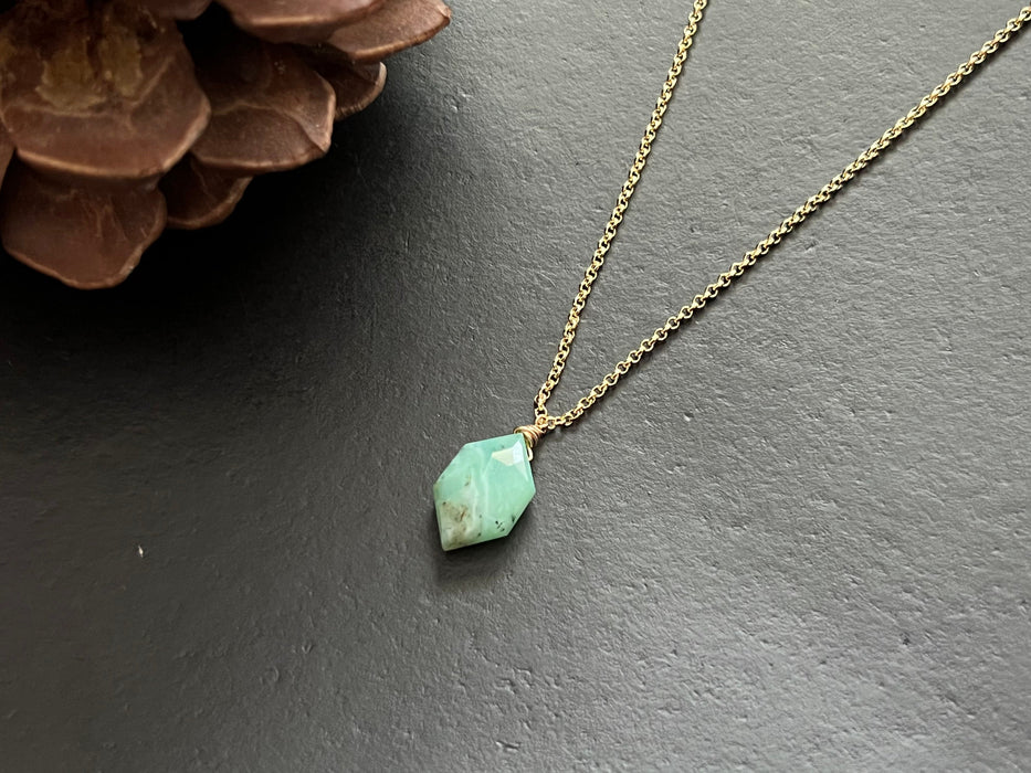 Peruvian opal pendant , gifts for her, layering necklace, 14k gold filled chain, natural stone pendant