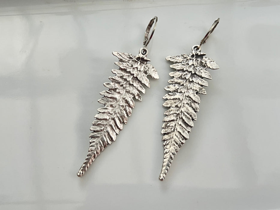 Silver fern earrings/ Boho earrings / long earrings / antique silver plated metal earrings / long leaf earrings
